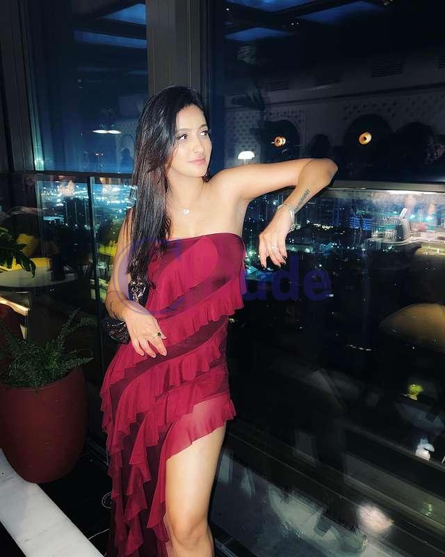 Low budget call girls in Malviya Nagar | 9953333421